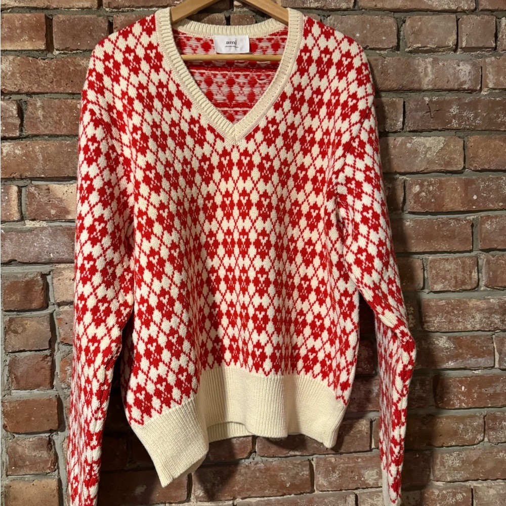 Ami Alexandre Mattiussi Red and Cream Patterned V-Neck Sweater